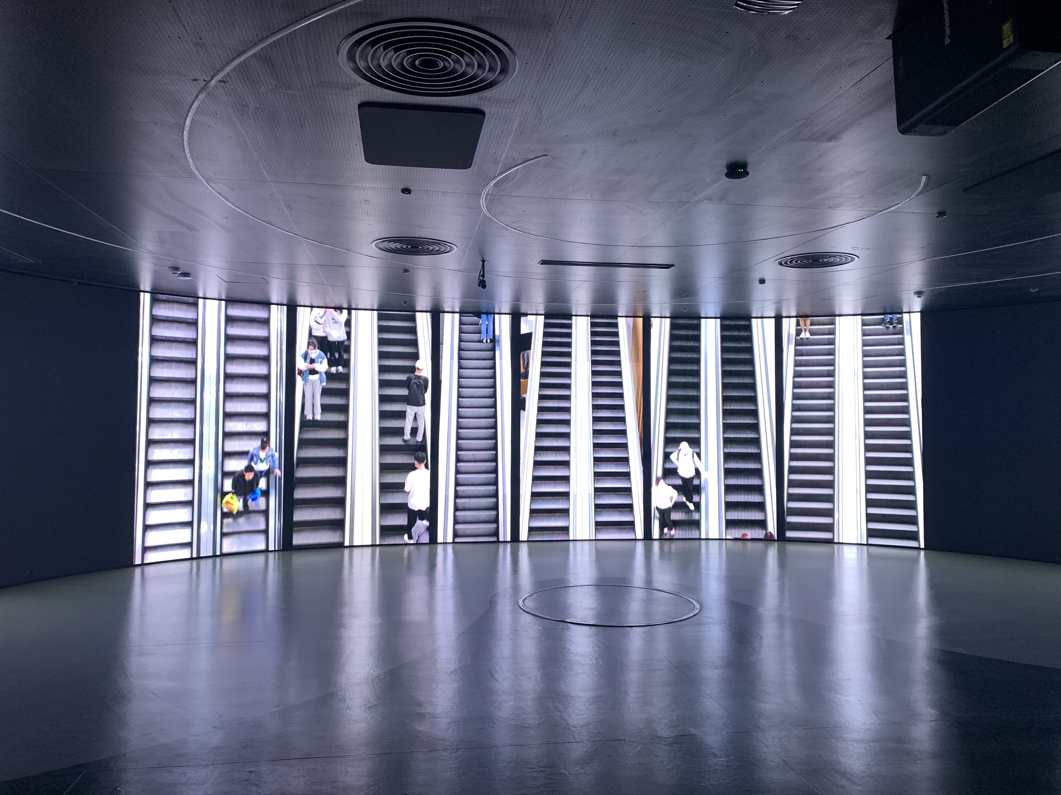 Kapalı ince zift LED ekran-ua