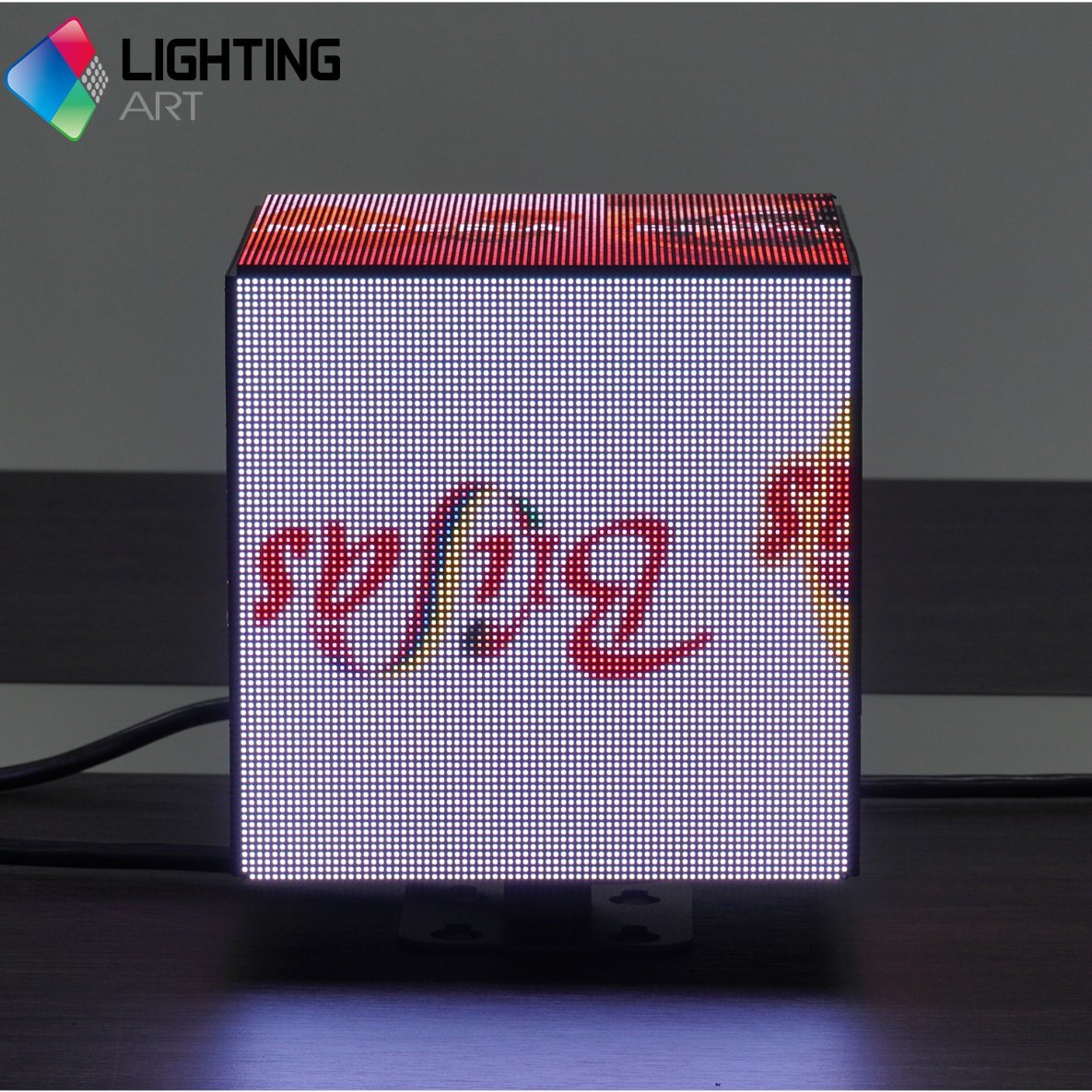 Dış Mekan P2.5 LED 5 Yüzlü Reklam Ekranı Logo Markası 3D LED Küp Ekran